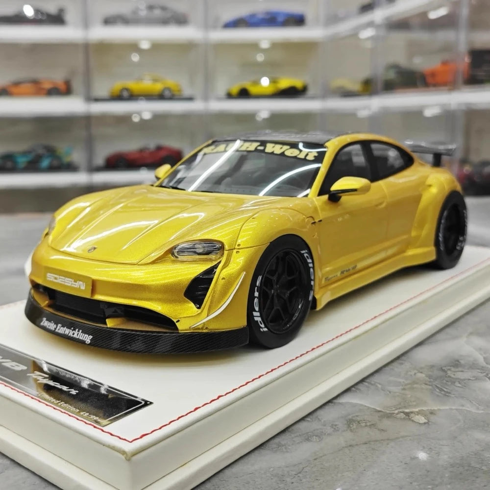 [VIP] 1:18 Porsche 2021 Taycan RWB Yellow Model Car Resin