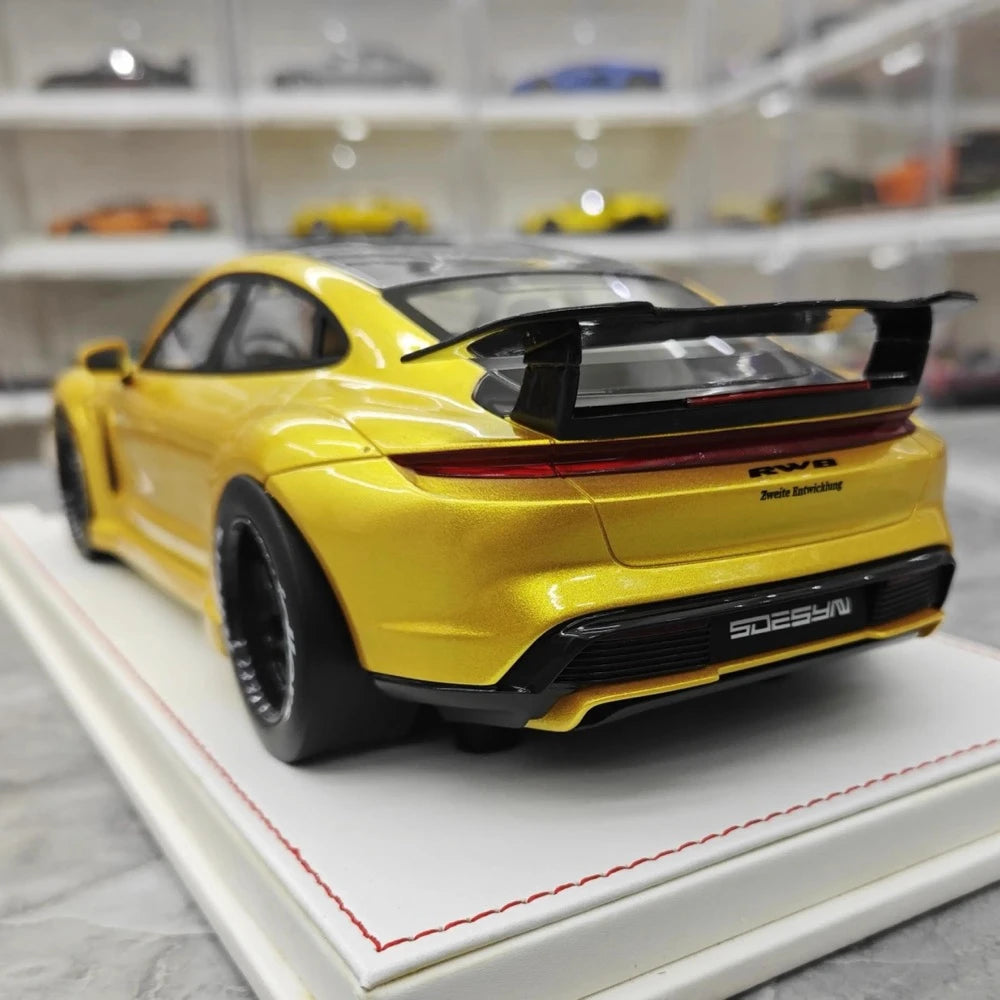 [VIP] 1:18 Porsche 2021 Taycan RWB Yellow Model Car Resin