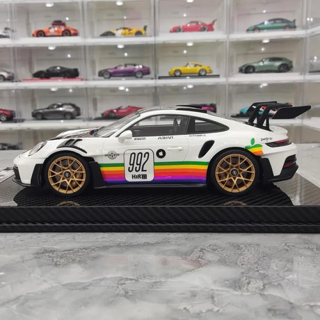 [VIP] 1:18 Porsche 2022 911 GT3 RS Apple-Modell Autoharz