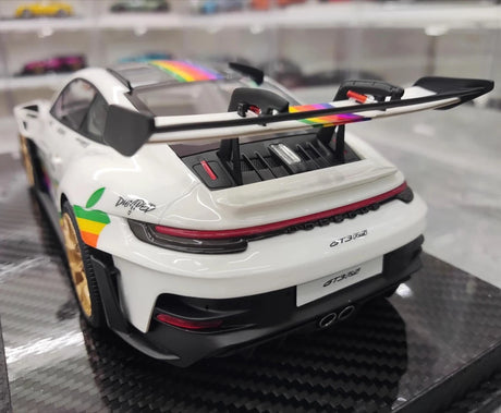 [VIP] 1:18 Porsche 2022 911 GT3 RS Apple-Modell Autoharz