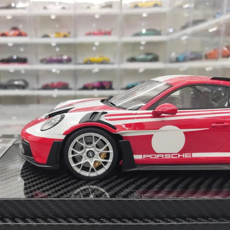 [VIP] 1:18 Porsche 2022 911 GT3 RS Rotes Modellautoharz