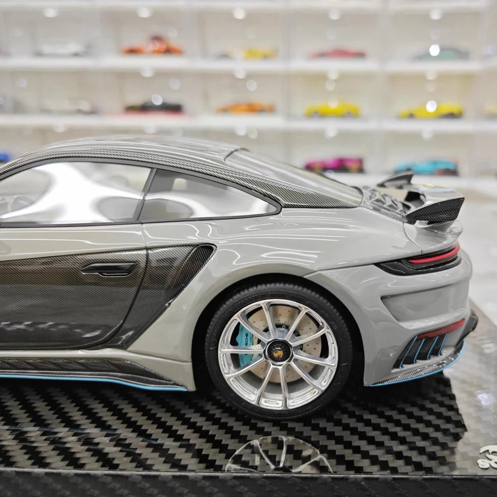 [VIP] 1:18 Porsche 2022 992 Stinger GTR grigio modellino di auto resina