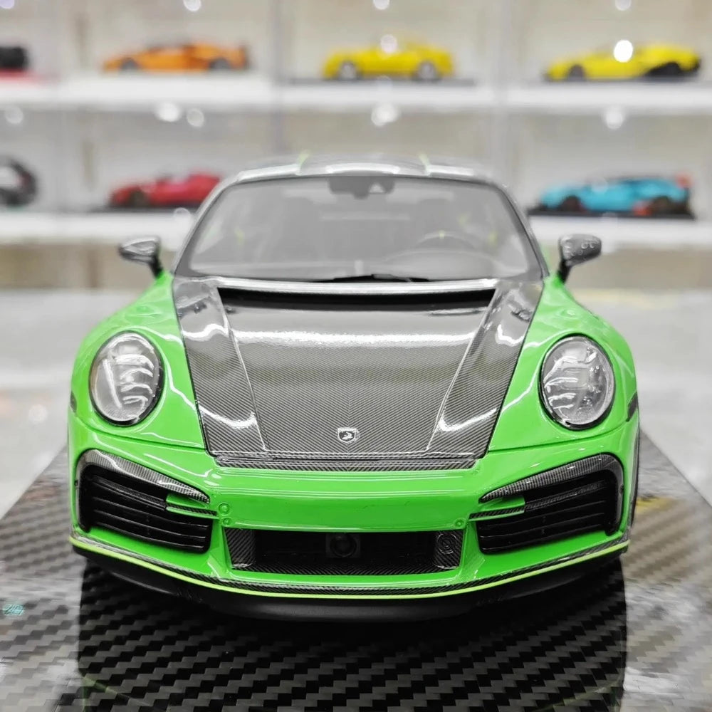[VIP] 1:18 Porsche 2022 992 Stinger GTR Green Model Car Resin