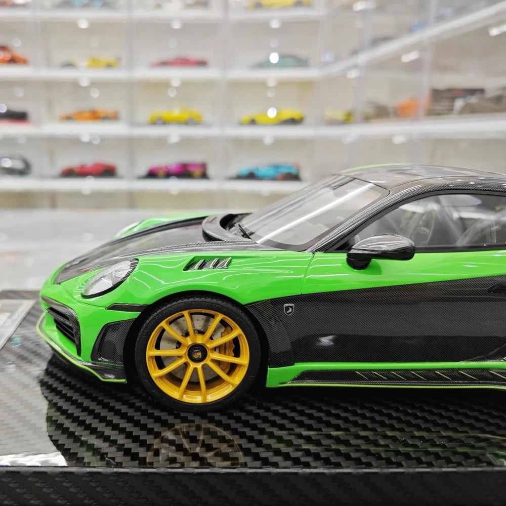 [VIP] 1:18 Porsche 2022 992 Stinger GTR Green Model Car Resin