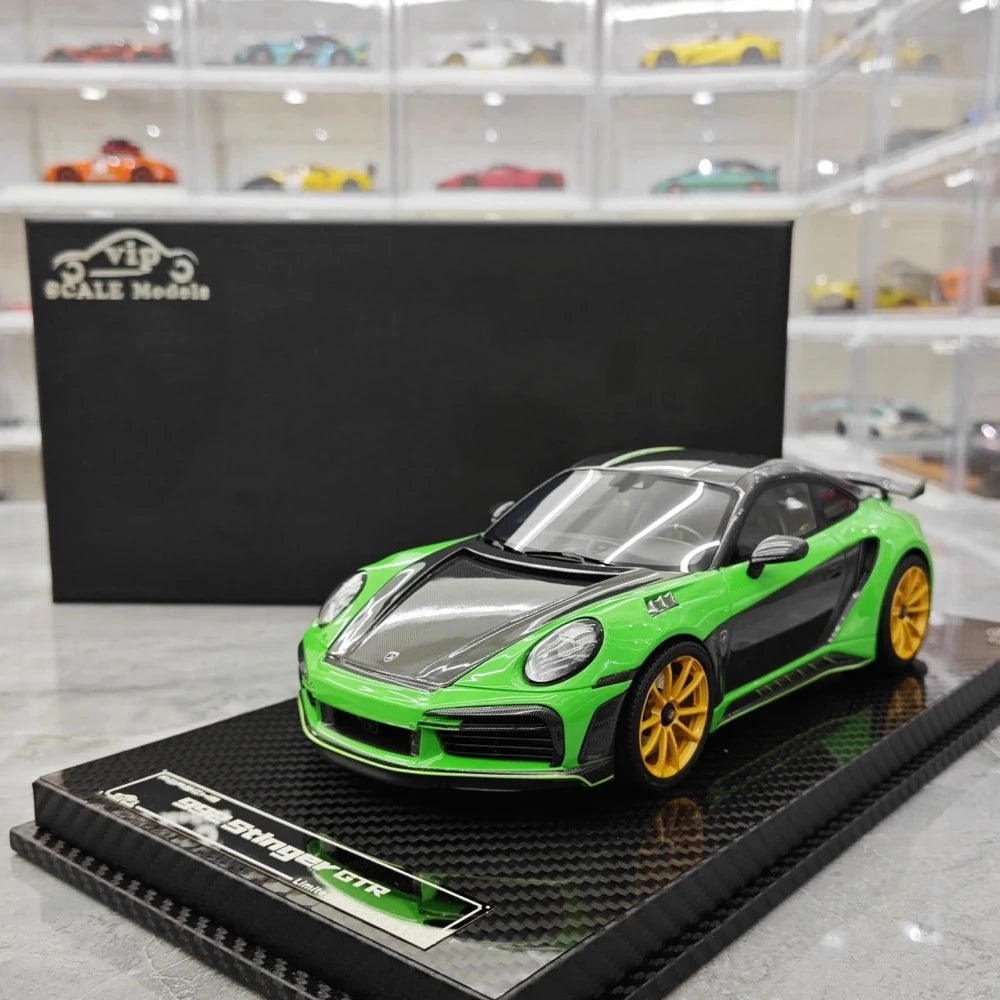 [VIP] 1:18 Porsche 2022 992 Stinger GTR Green Model Car Resin