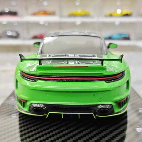 [VIP] 1:18 Porsche 2022 992 Stinger GTR Green Model Car Resin