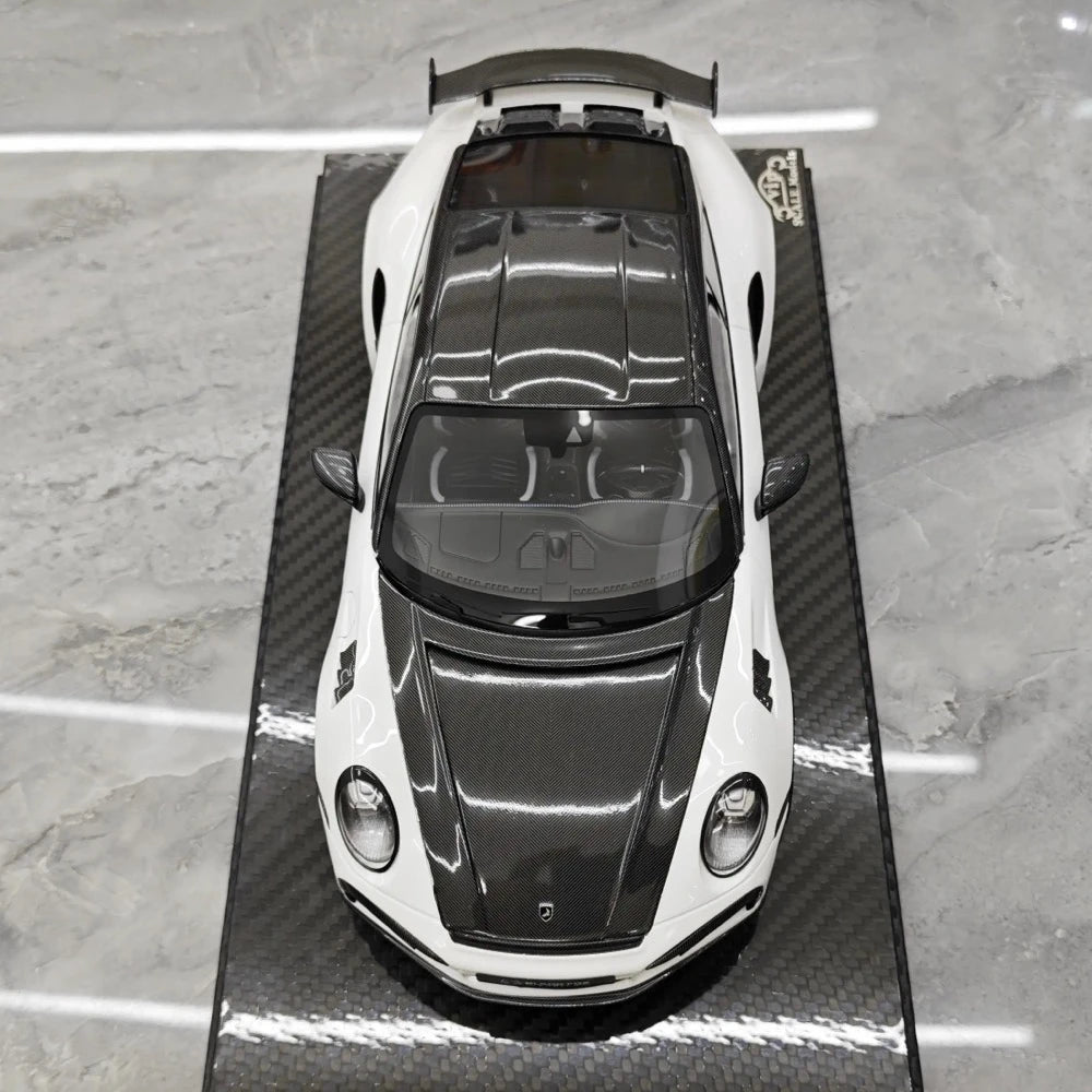[VIP] 1:18 Porsche 2022 992 Stinger GTR White Model Car Resin