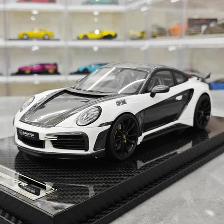 [VIP] 1:18 Porsche 2022 992 Stinger GTR White Model Car Resin