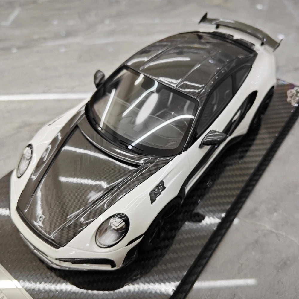 [VIP] 1:18 Porsche 2022 992 Stinger GTR White Model Car Resin
