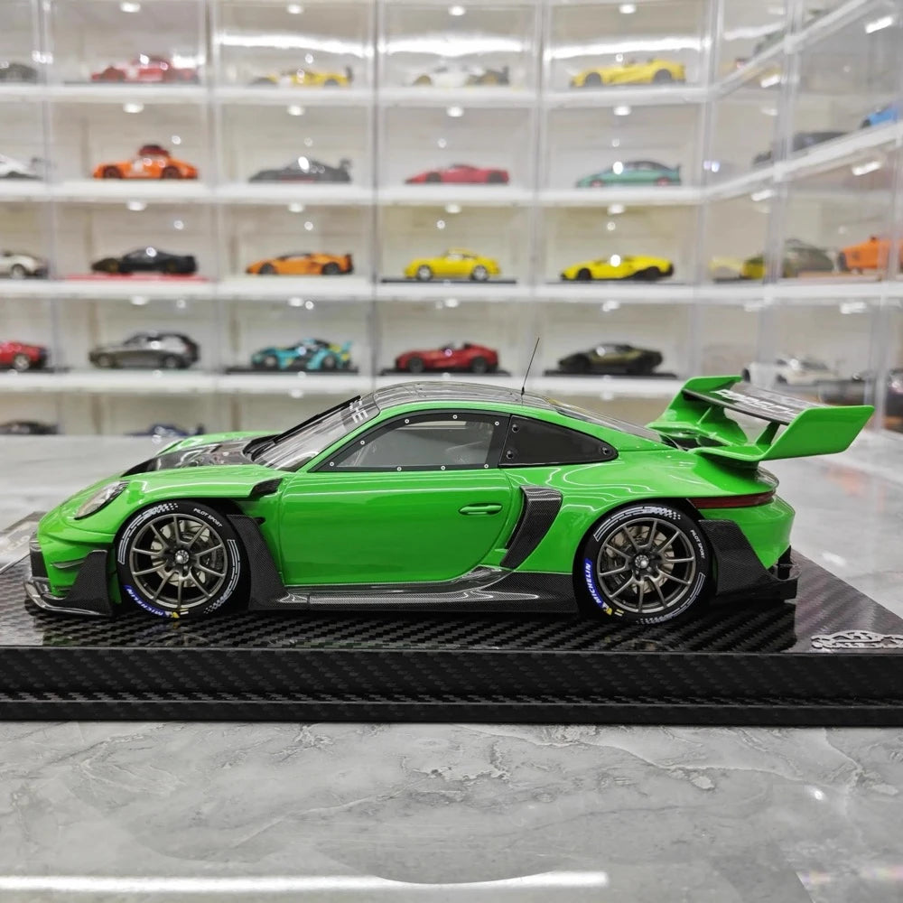 [VIP] 1:18 Porsche 2023 911 GT3R Rennsport Green Model Car Resin