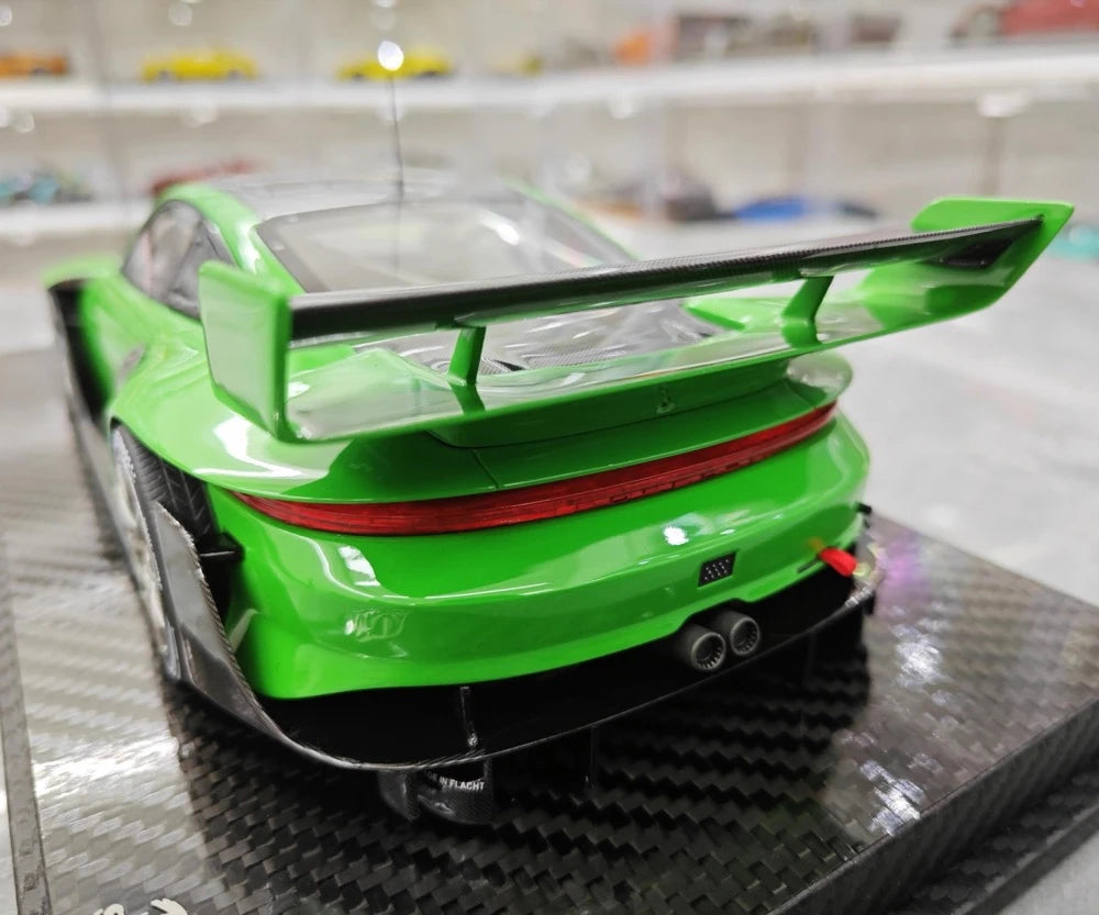 [VIP] 1:18 Porsche 2023 911 GT3R Rennsport Green Model Car Resin