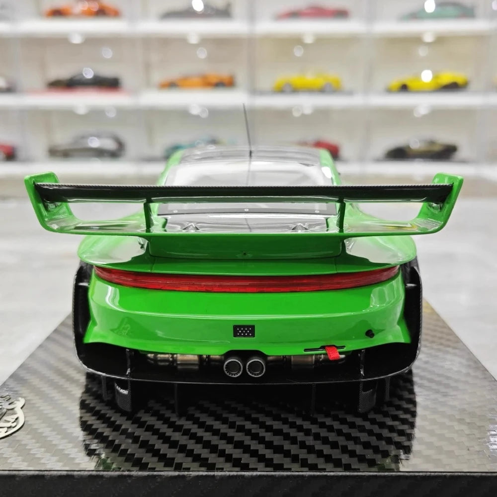 [VIP] 1:18 Porsche 2023 911 GT3R Rennsport Green Model Car Resin
