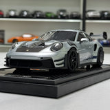 VIP Porsche 2023 911 992 GT3 RS Silver 1:18 – Resina modello in resina collezionabile