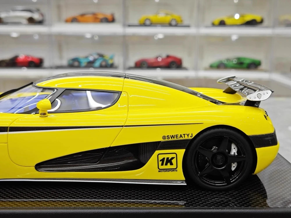 [VMB] 1:18 Koenigsegg 2006 CCX gul modellbil resin