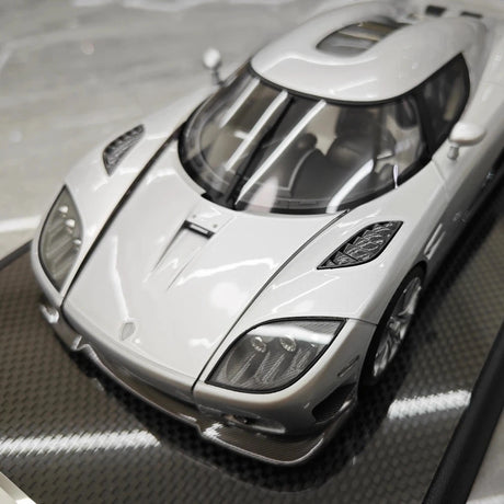 [VMB] 1:18 Koenigsegg 2008 CCXR Silver Model Car Resin
