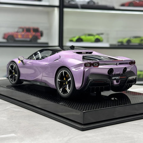 Arte del veicolo Ferrari 2019 SF90 Stradale Purple 1:18 – Resina modello in resina collezionabile