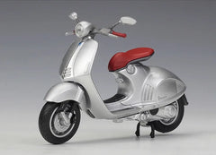 1:18 Vespa 2014 946 Motorcycle Model