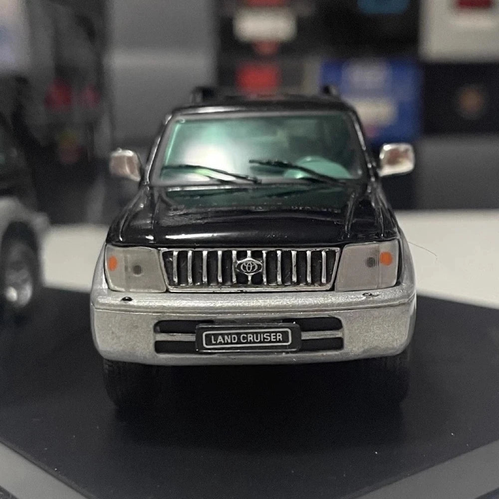 [Vitesse] 1:43 Toyota 1996 Land Cruiser Prado J90 Black Model Car Die-Cast