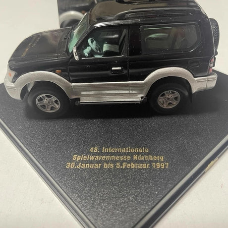 [Vitesse] 1:43 Toyota 1996 Land Cruiser Prado J90 svart modellbil Die-Cast