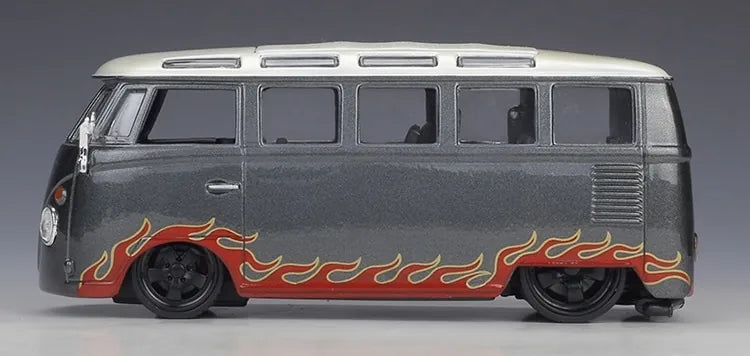 1:24 Volkswagen 1963 T1 Bus Modified Mod Die Cast Model Car
