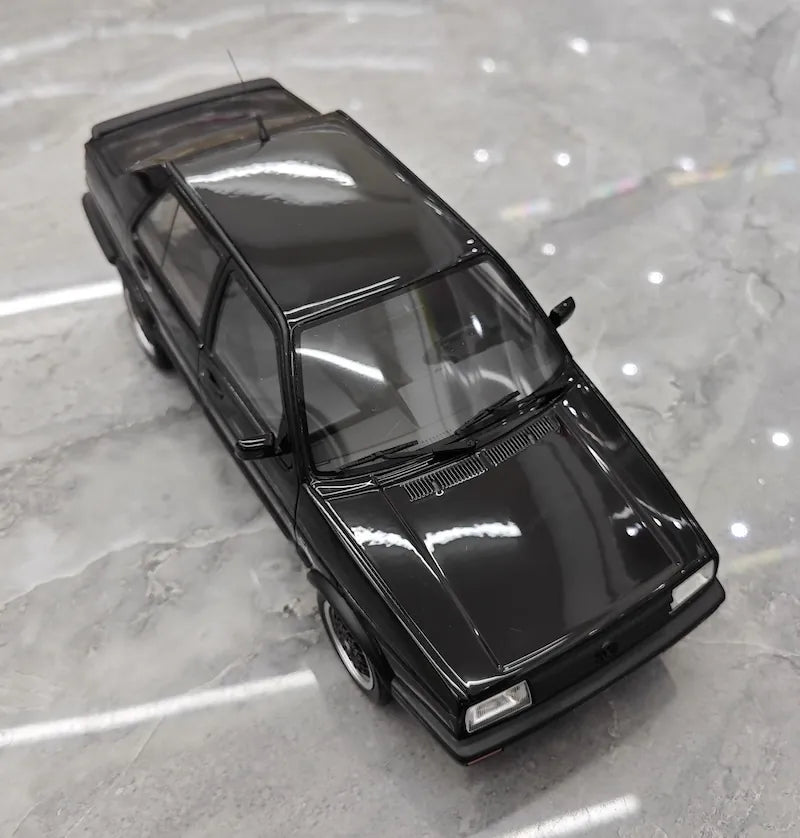 1:18 Volkswagen 1987 Jetta MK2 Die Cast Model Car
