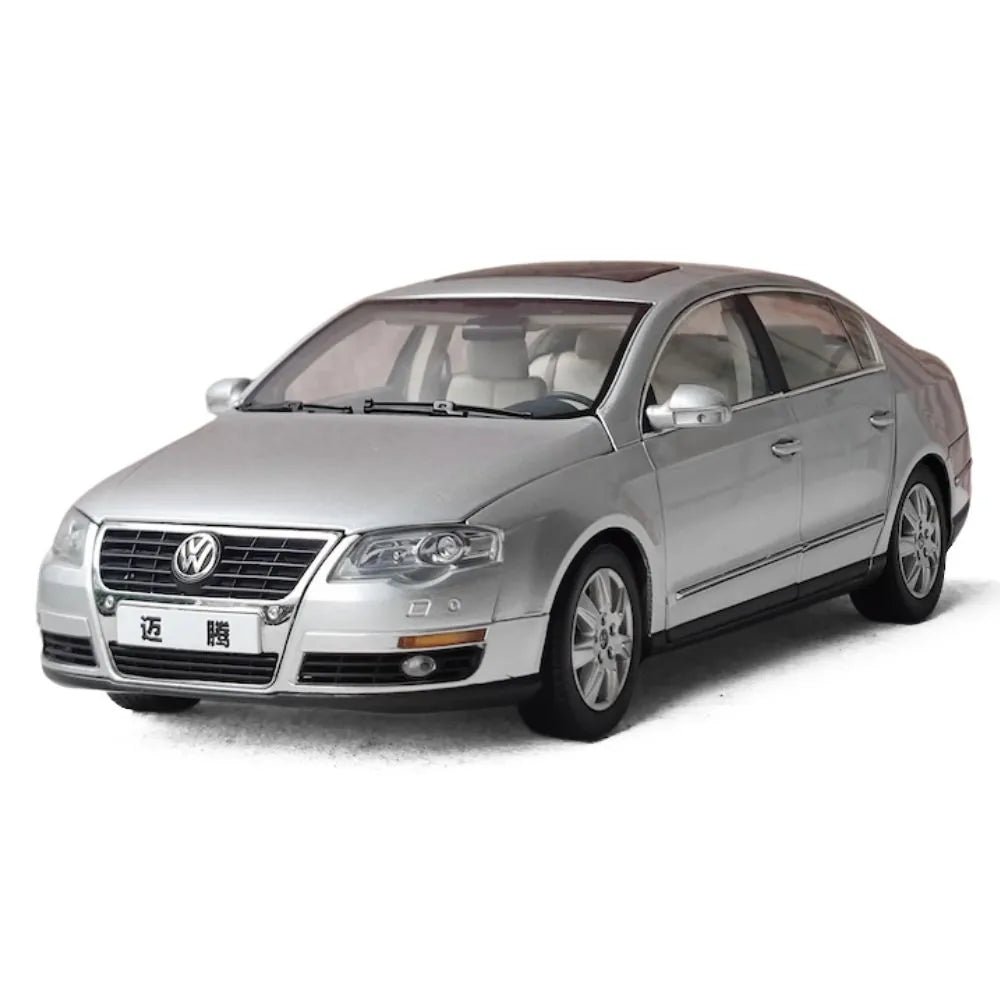1:18 Volkswagen 2005 Magotan B6 Passat Die Cast Model Car