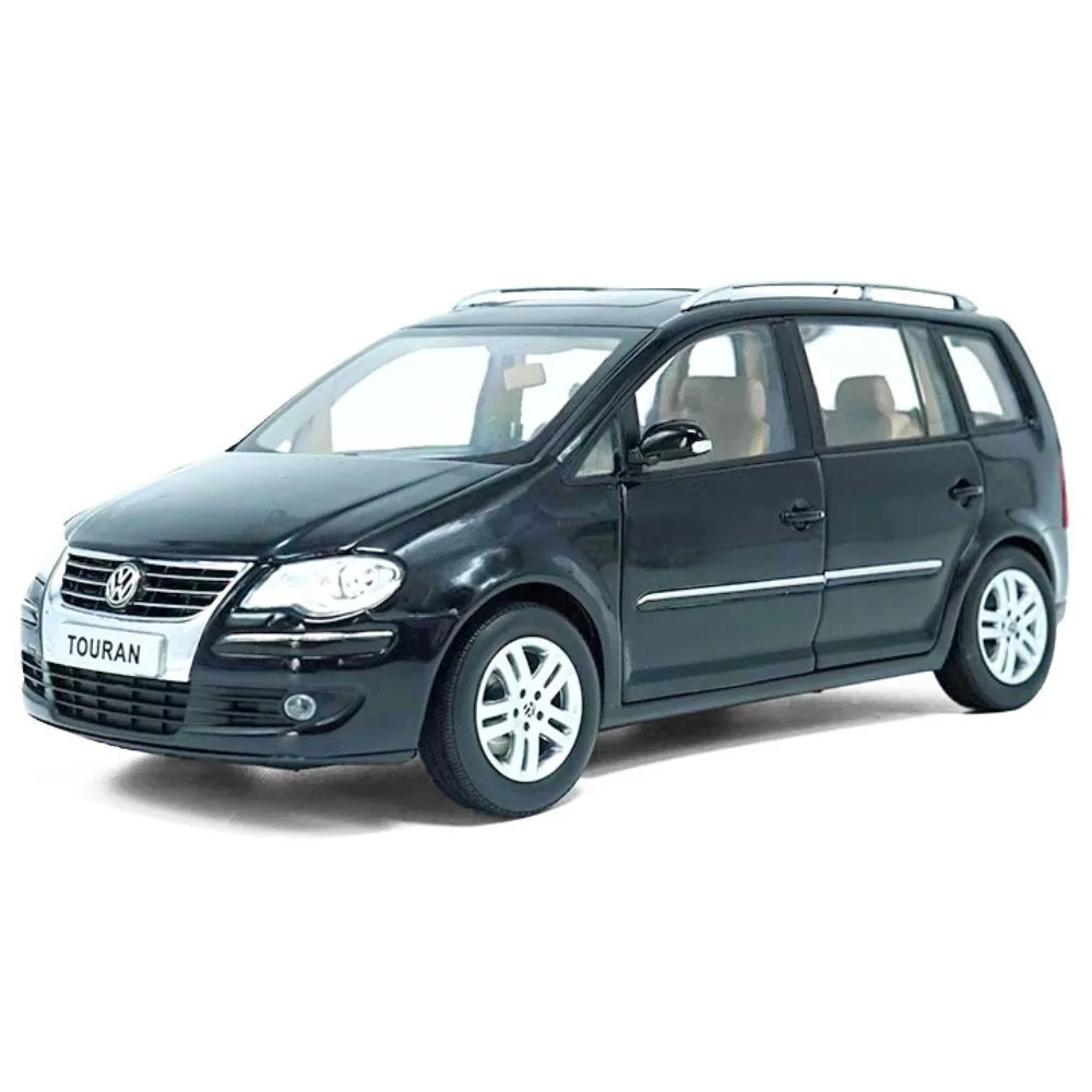 1:18 Volkswagen 2006 Touran Die Cast Model Car