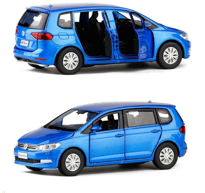 1:32 Volkswagen 2015 Touran Die Cast Model Car