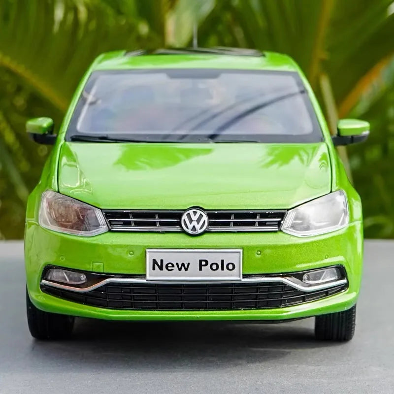 1:18 Volkswagen 2016 Polo Die Cast Model Car