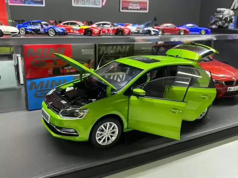 1:18 Volkswagen 2016 Polo Die Cast Model Car