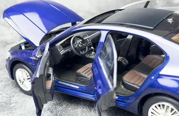 1:18 Volkswagen 2018 Lamando Die Cast Model Car