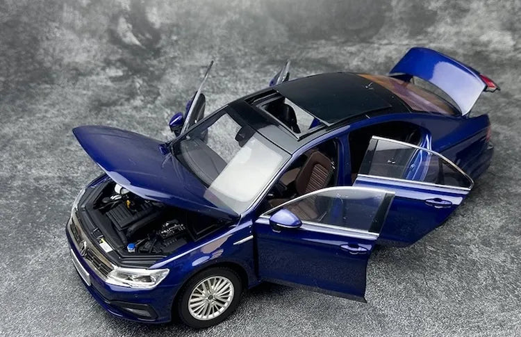 1:18 Volkswagen 2018 Lamando Die Cast Model Car
