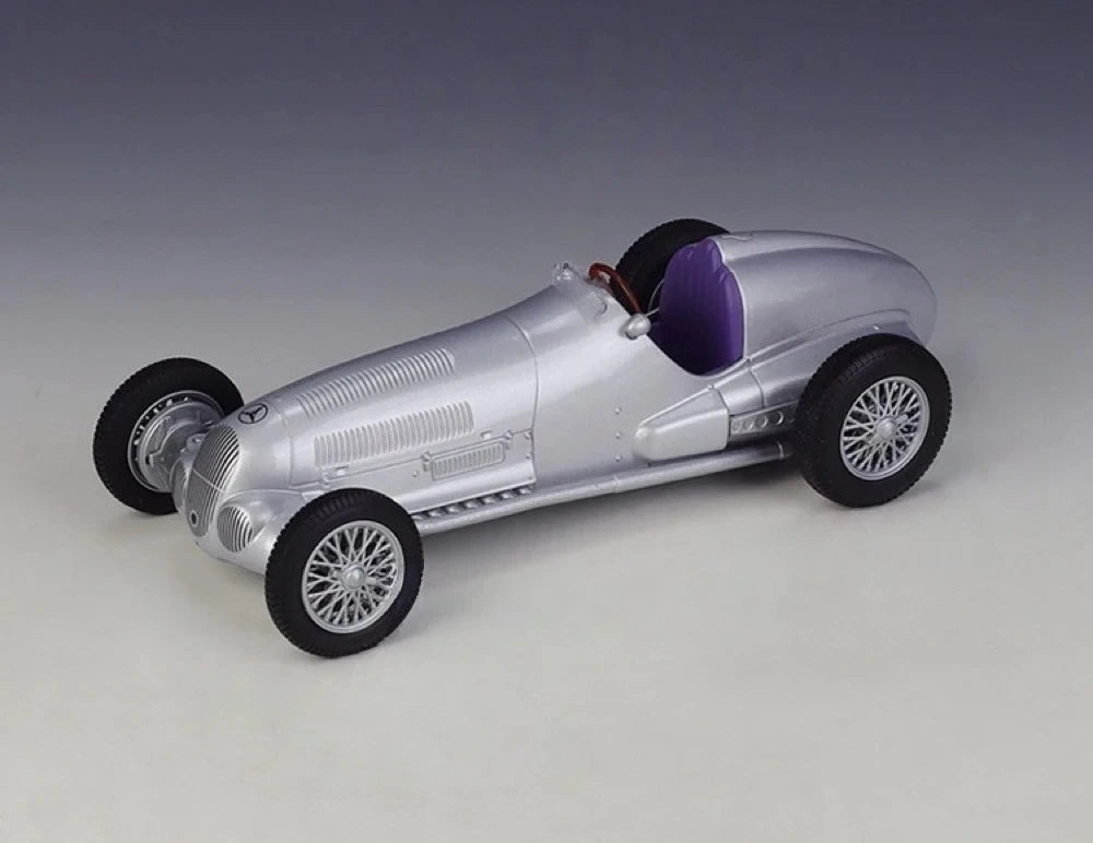 [Welly] 1:24 Mercedes-Benz 1937 W125 Silver Model Car Die-Cast