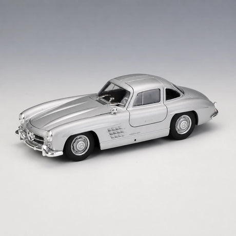 Welly Mercedes-Benz 1954 300 SL Silver 1:24 – Modello Pressofuso per esposizione pressofusa