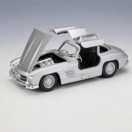 Welly Mercedes-Benz 1954 300 SL Silver 1:24 – Modello Pressofuso per esposizione pressofusa