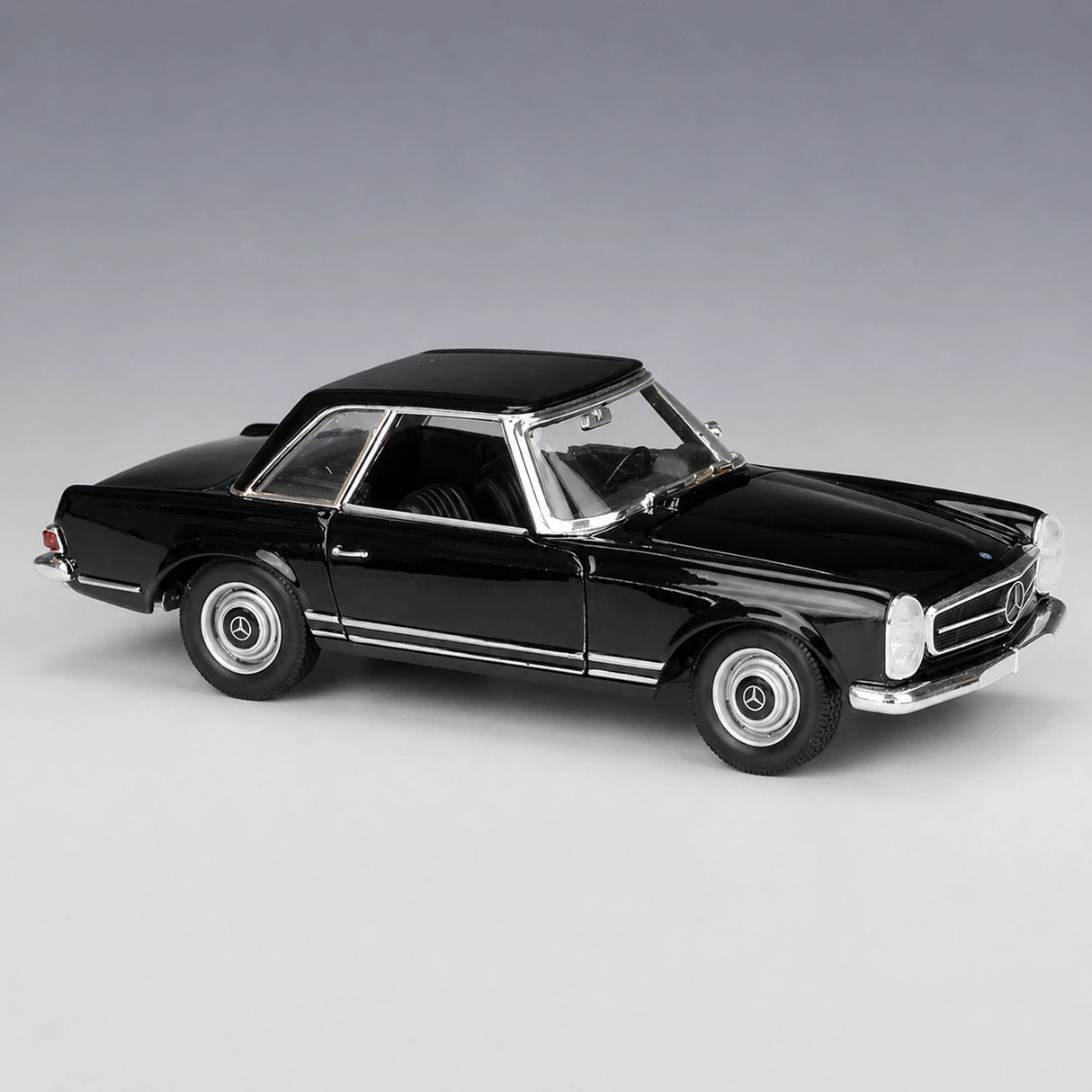 Welly Mercedes-Benz 1963 230SL أسود 1:24 – نموذج عرض معدني مصبوب