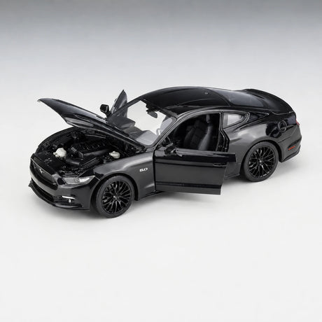 Welly Ford 2015 Mustang GT Glossy أسود 1:24 – نموذج عرض معدني مصبوب