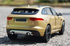 [Welly] 1:24 Jaguar 2016 F-Pace Gold Model Car Die-Cast
