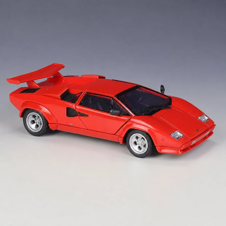 Welly Lamborghini 1974 Countach LP 5000 QV czerwony 1:24 – model wyświetlacza odlewany z odlewu