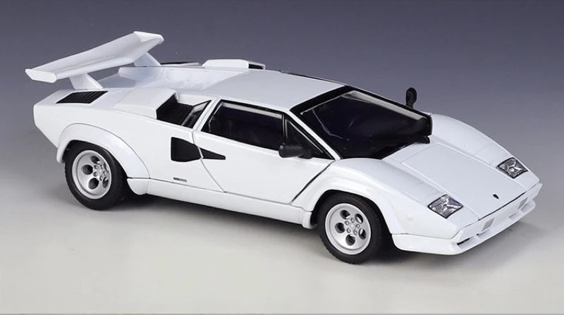[Welly] 1:24 Lamborghini 1974 Countach LP 5000 QV White Model Car Die-Cast