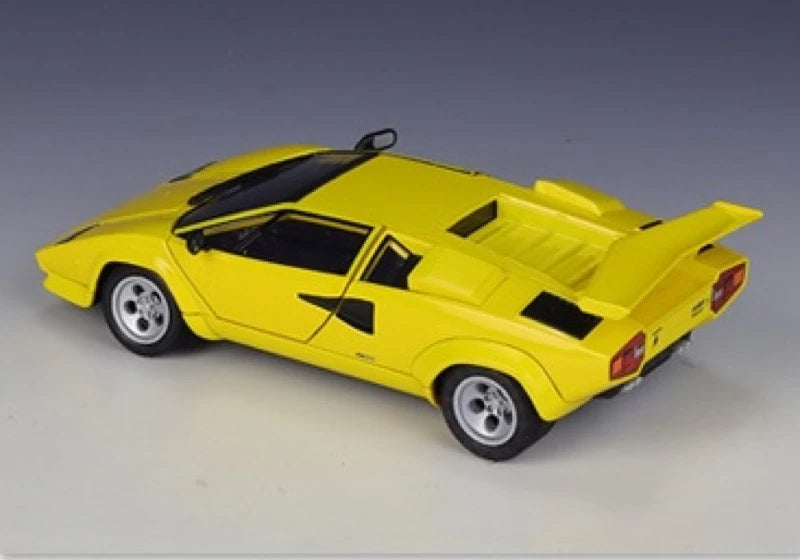 [Welly] 1:24 Lamborghini 1974 Countach LP 5000 QV Yellow Model Car Die-Cast