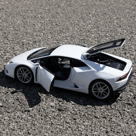 Welly Lamborghini 2016 Huracan LP610-4 White 1:24 – model wyświetlacza odlewany z odlewu