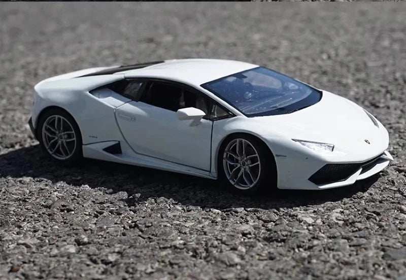 [Welly] 1:24 Lamborghini 2016 Huracan LP610-4 White Model Car Die-Cast