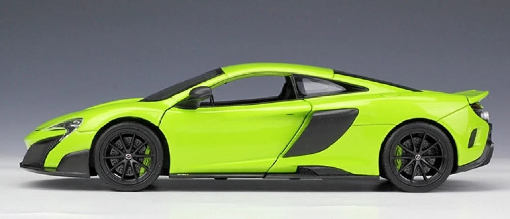 [Welly] 1:24 McLaren 2015 675LT vert voiture miniature Die-Cast