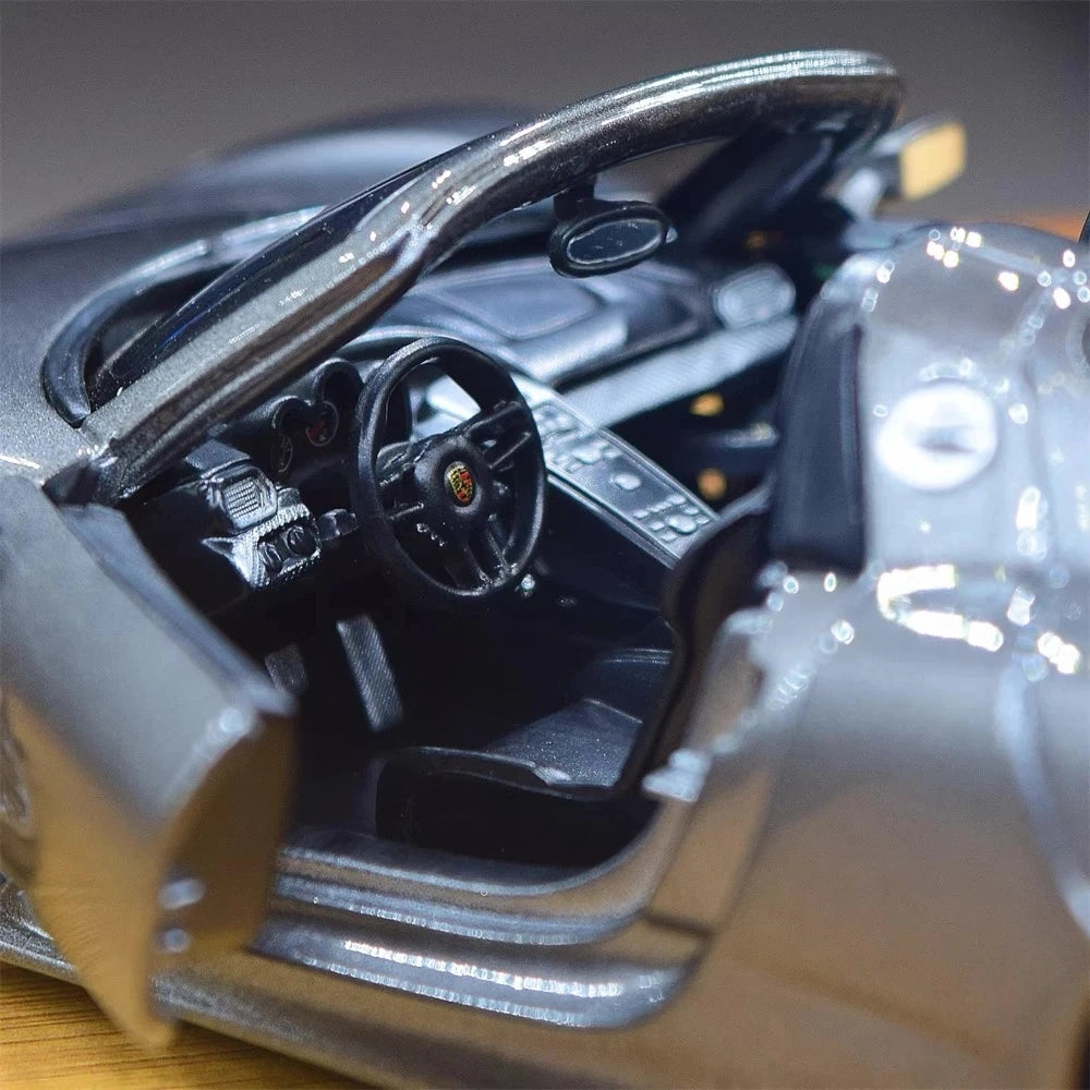 [Welly] 1:24 Porsche 2013 918 Spyder Silver Model Car Die-Cast