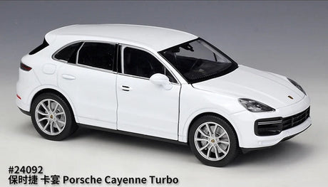 [Welly] 1:24 Porsche 2018 Cayenne Turbo valkoinen pienoismalli Die-Cast