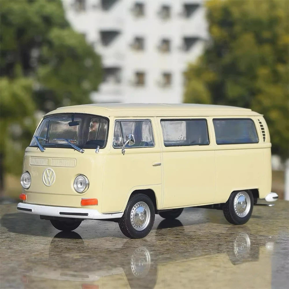 [Welly] 1:24 Volkswagen 1972 T2 Bus White Model Car Die-Cast