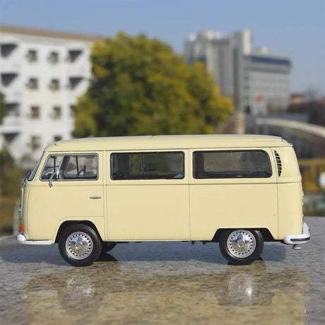 [Welly] 1:24 Volkswagen 1972 T2 Bus White Model Car Die-Cast