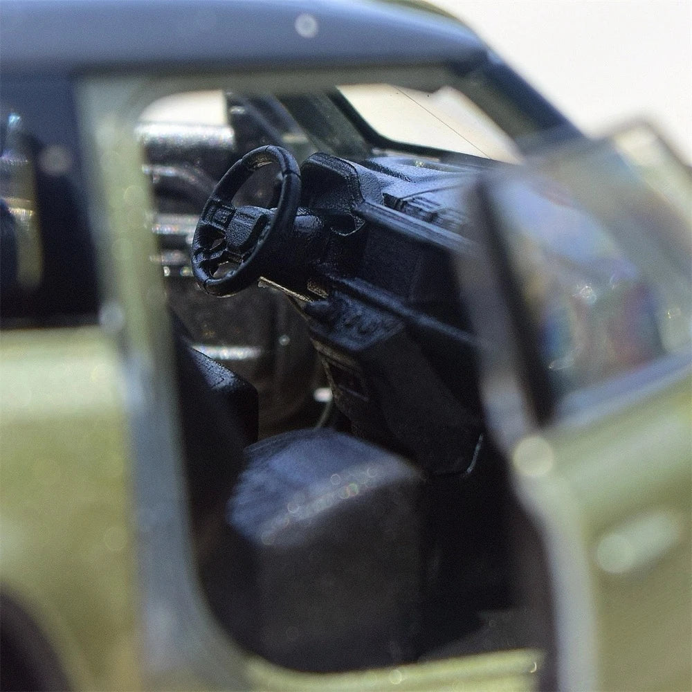 [Welly] 1:36 Land Rover 2020 Defender Green Model Car Die-Cast