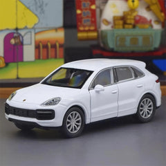 [Welly] 1:36 Porsche 2018 Cayenne Turbo White Model Car Die-Cast